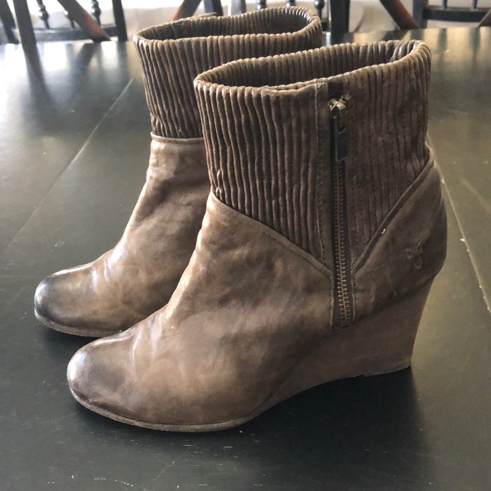 Frye cuffed boot, only worn a few times.
